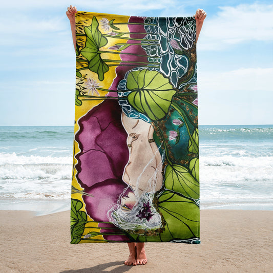 Towel by Leyla Salm