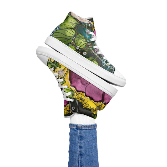 High top canvas shoes by Leyla Salm