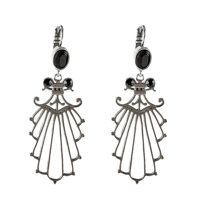 Tania Earrings with Swarovski: A Radiant Fusion of Elegance and Sparkle