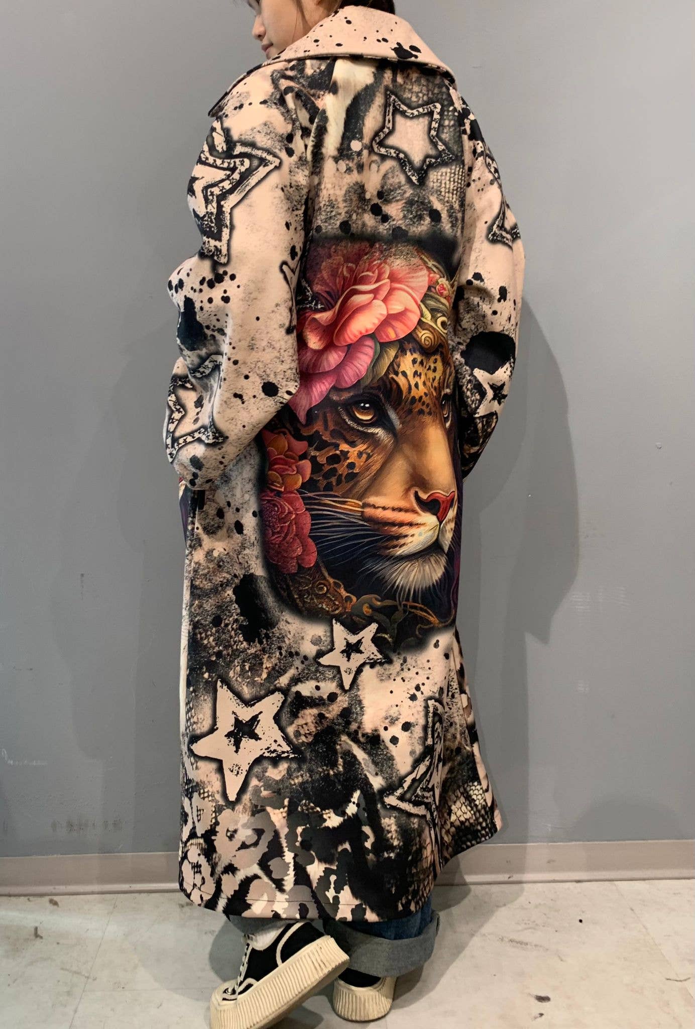 🐆 Printed Coat with Panther & Flowers 🌺