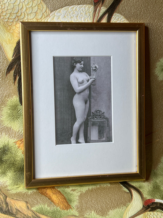 Early 1900s Nude Posing Lady