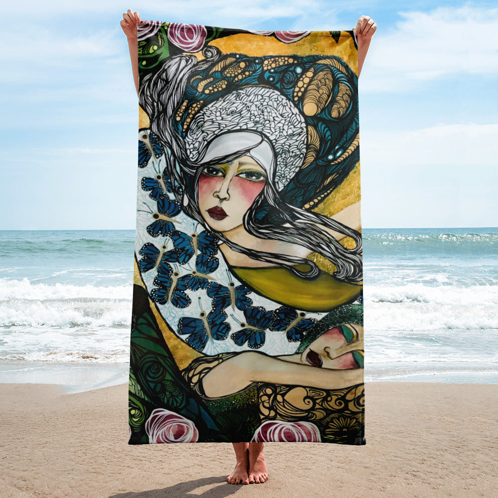 Towel by Leyla Salm